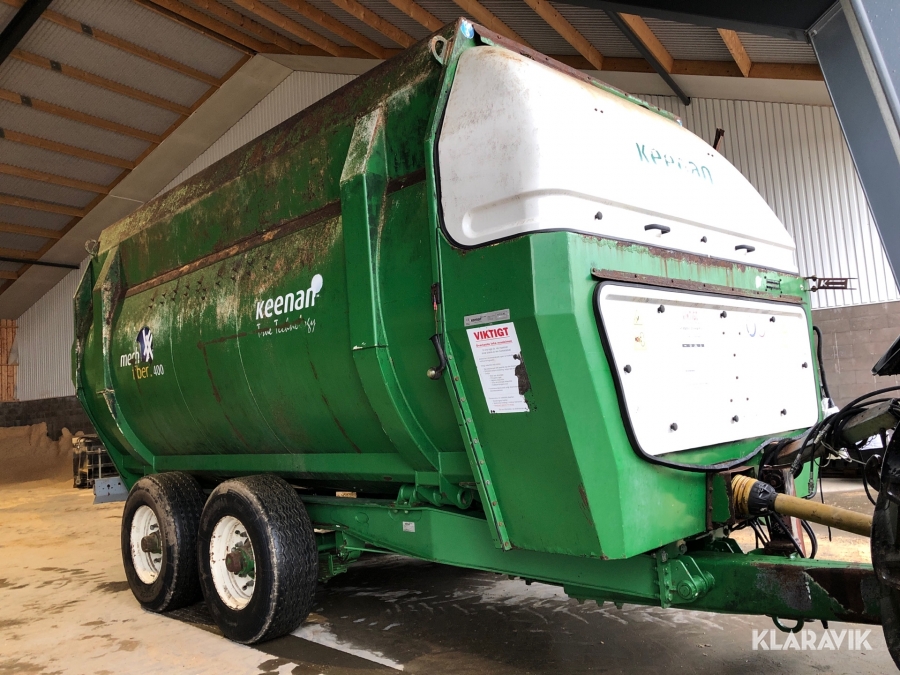 Fodervagn Keenan MF400