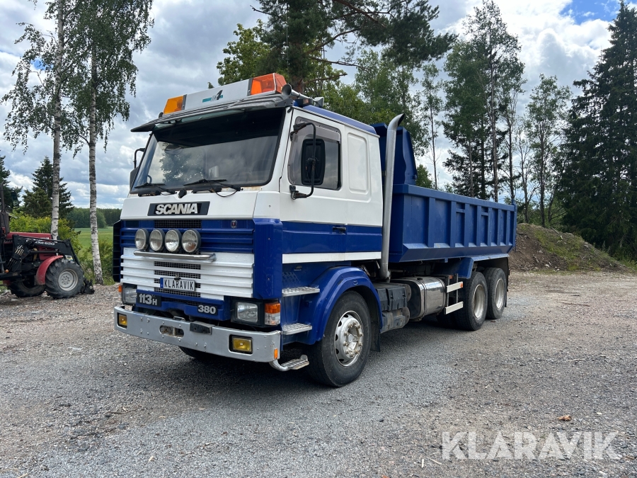 Lastbil Scania 113 H