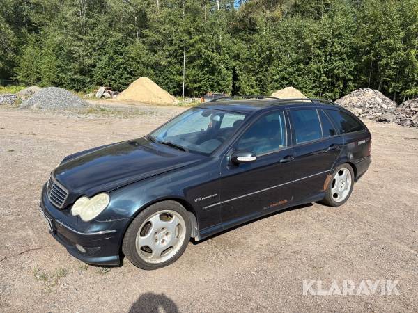 Mercedes-Benz C32 AMG