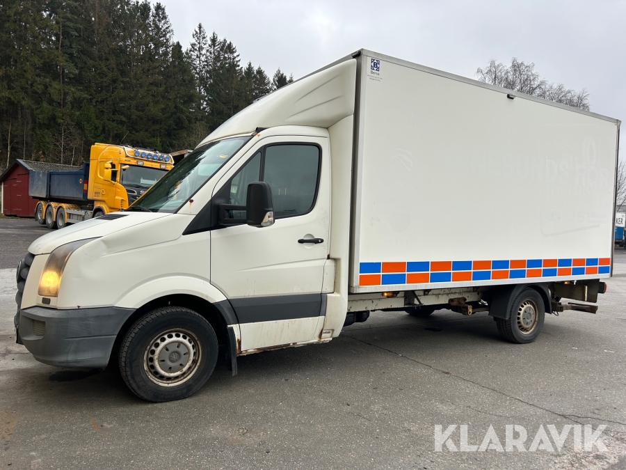 Lätt lastbil Volkswagen Crafter 2,5 Blue TDI CR med bakgavellyft