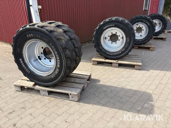 Entreprenaddäck 290/90-20 4 st Mitas