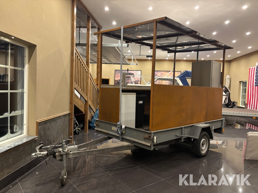 Personbilssläp / Portabel bar / foodtruck Brännan 