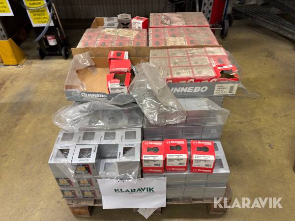 Parti varmförzinkad ankarspik Gunnebo i olika dimensioner
