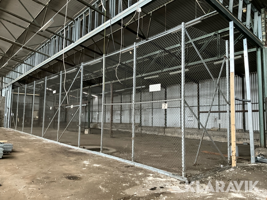 Industristängsel ca 28.5x4 meter