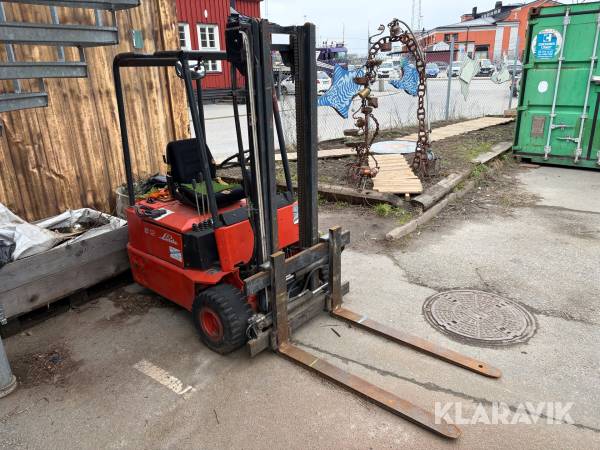 Truck Linde E12