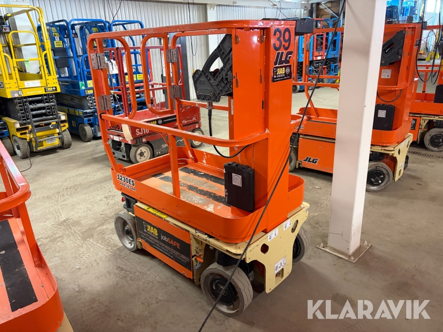 Pelarlift JLG 1230 ES