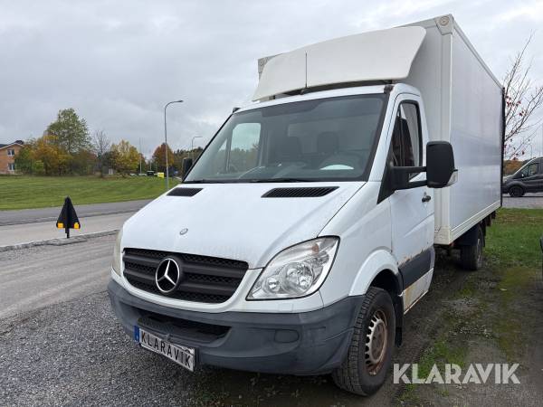 Lastbil Mercedes-Benz 315 CDI med bakgavellyft