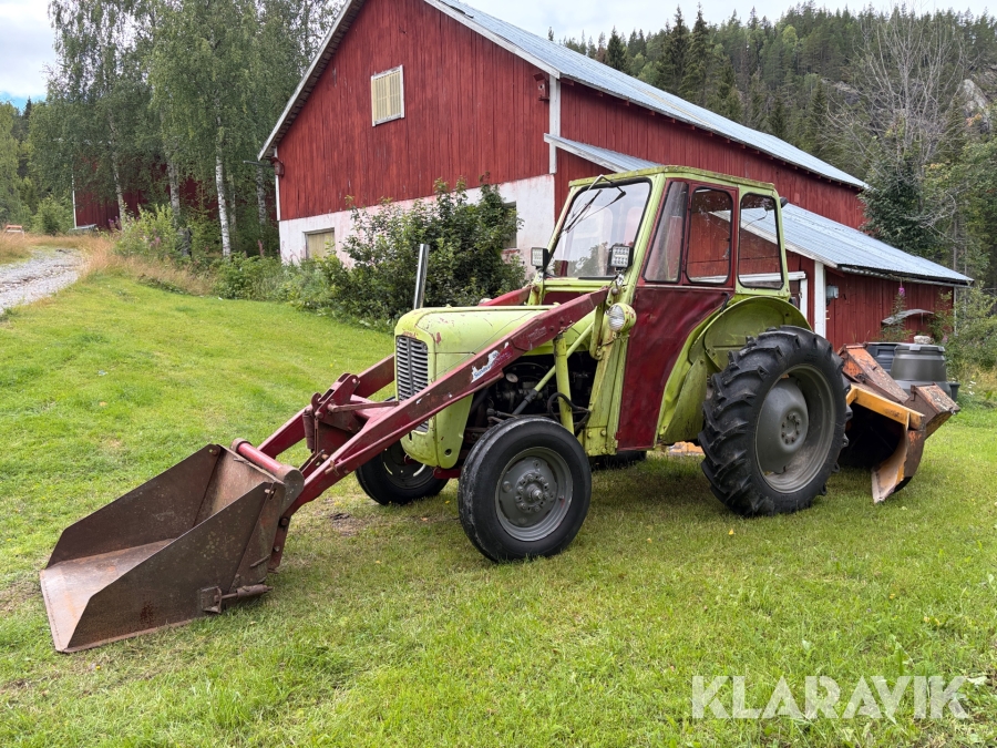 Veterantraktor Massey Ferguson 35 special