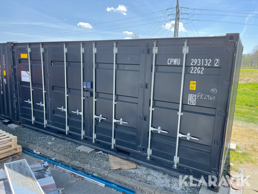 Container   med öppningsbar långsida 20 fot, isolerad