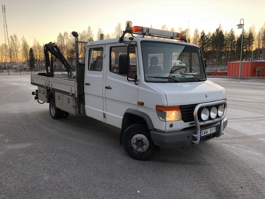 Kranbil MERCEDES-BENZ 