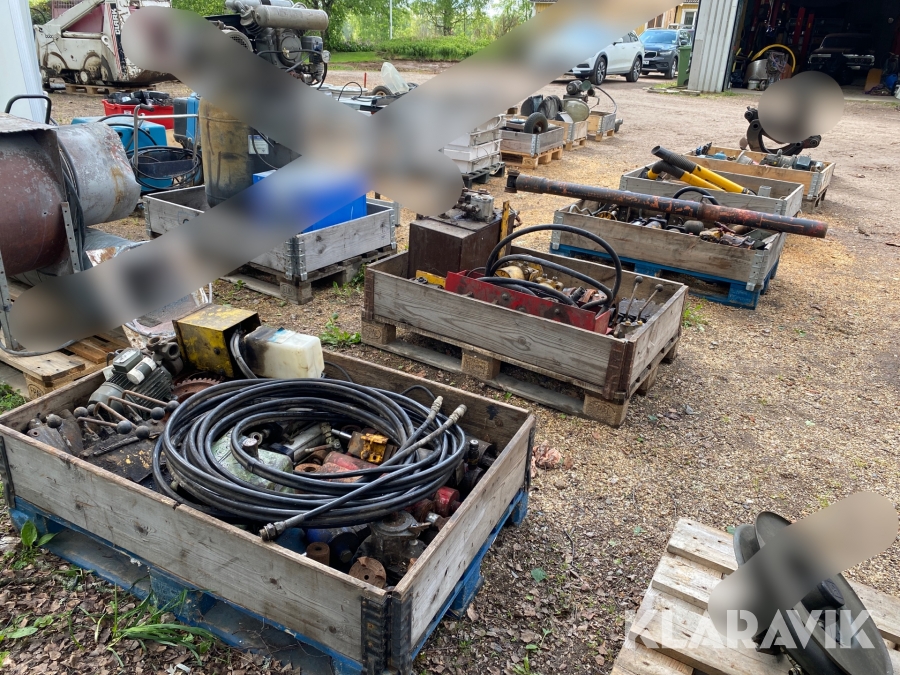 Reservdelar   parti 5 st pallar