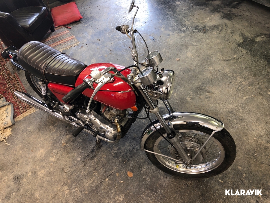 Motorcykel Norton Commando Roadster 750