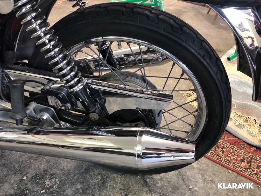 Motorcykel Norton Commando Roadster 750