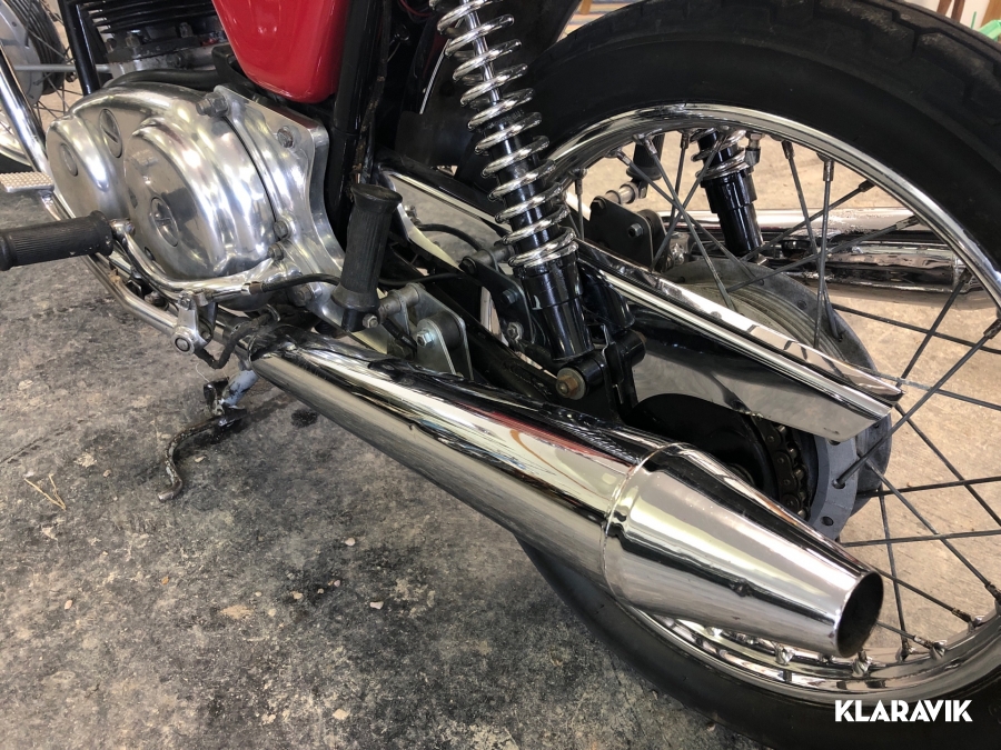 Motorcykel Norton Commando Roadster 750