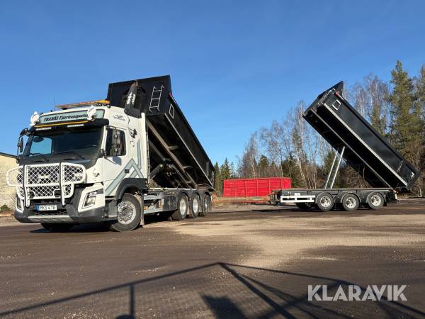Tridemlastväxlare Volvo FMX 540 med lastväxlarsläp och flak
