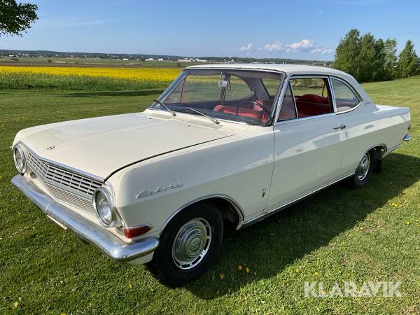 Veteranbil Opel Rekord coupé 1700