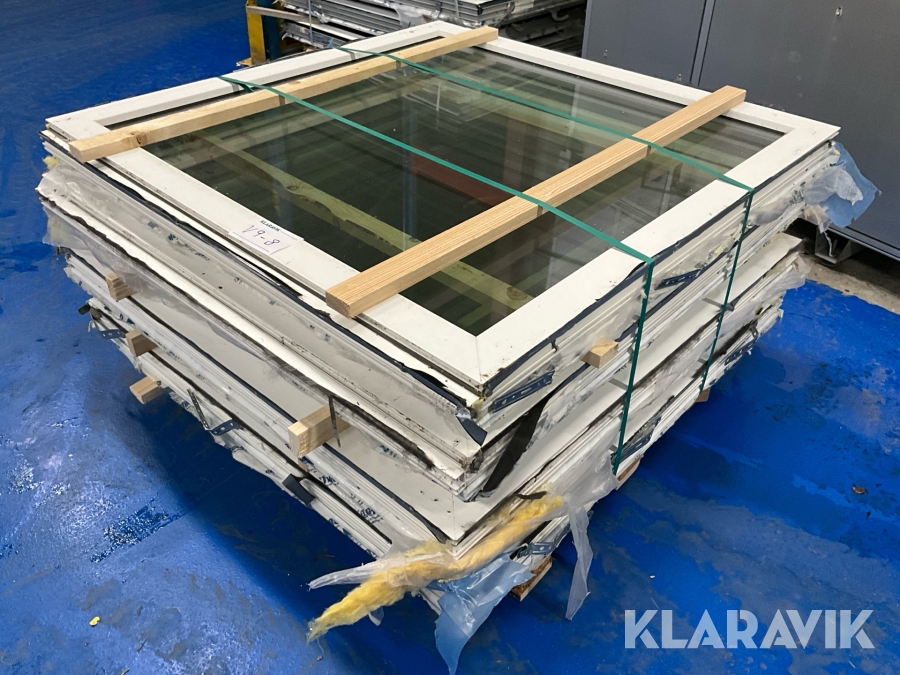 Plastfönster Salamander 4st