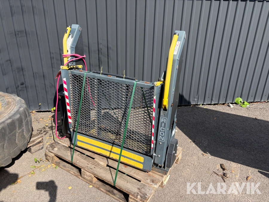 Rullstolslift Ricon K2010-T10100102