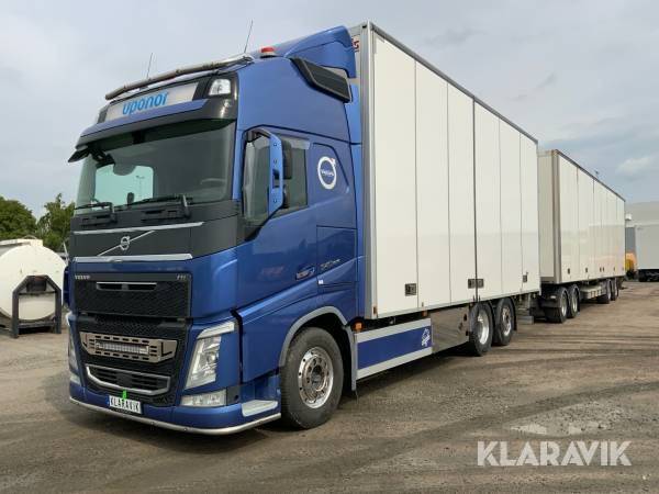 Lastbilsekipage Volvo FH 540 Euro 6 / Släp NTM med dolly