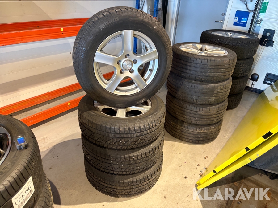 Vinterhjul 4 st Momo W-4 till Nissan