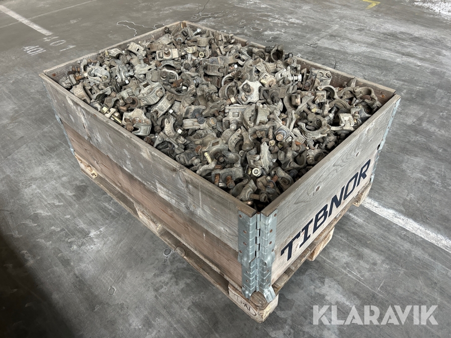 Halvkoppling med M16x140 850 st