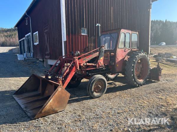 Traktor Volvo BM Buster 400