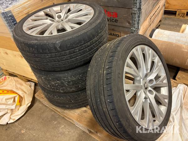 Sommarhjul 4 st Skoda Good Year 235/45R18