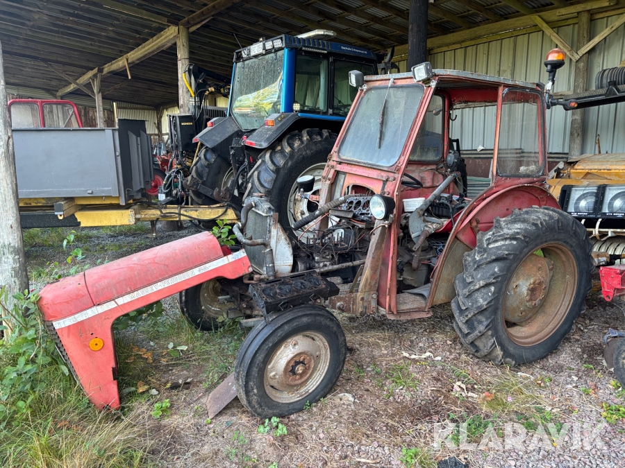 Traktor Massey Ferguson 30