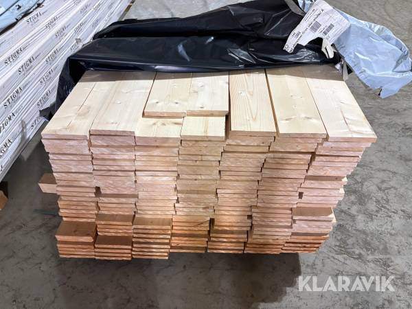 Finsågad ytterpanel 19x148 gran A-sort