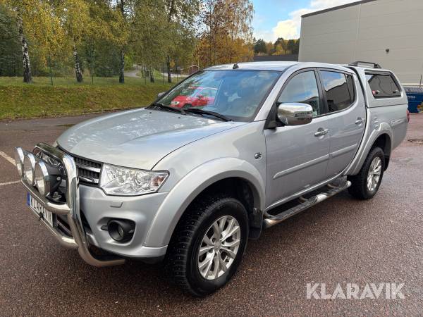 Pickup Mitsubishi L200 Dubbelhytt 2.5 4x4 Automat 178hk