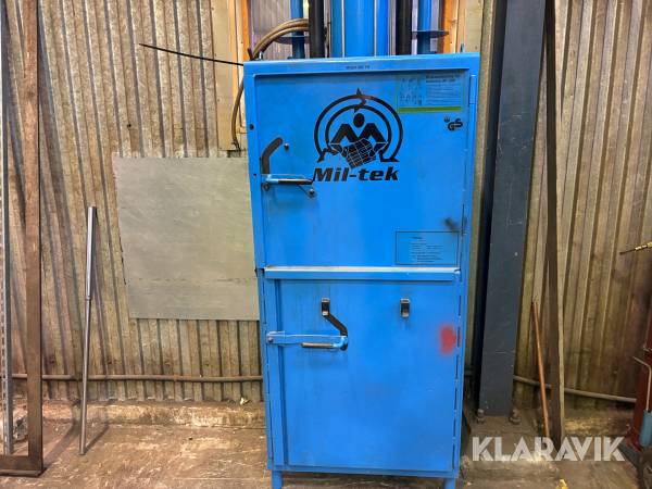 Balpress/komprimator Mil-tek 205 TS