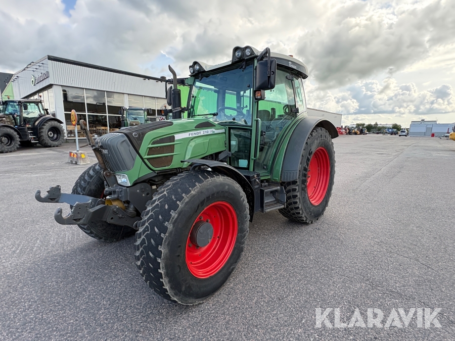 Traktor Fendt 210 Vario