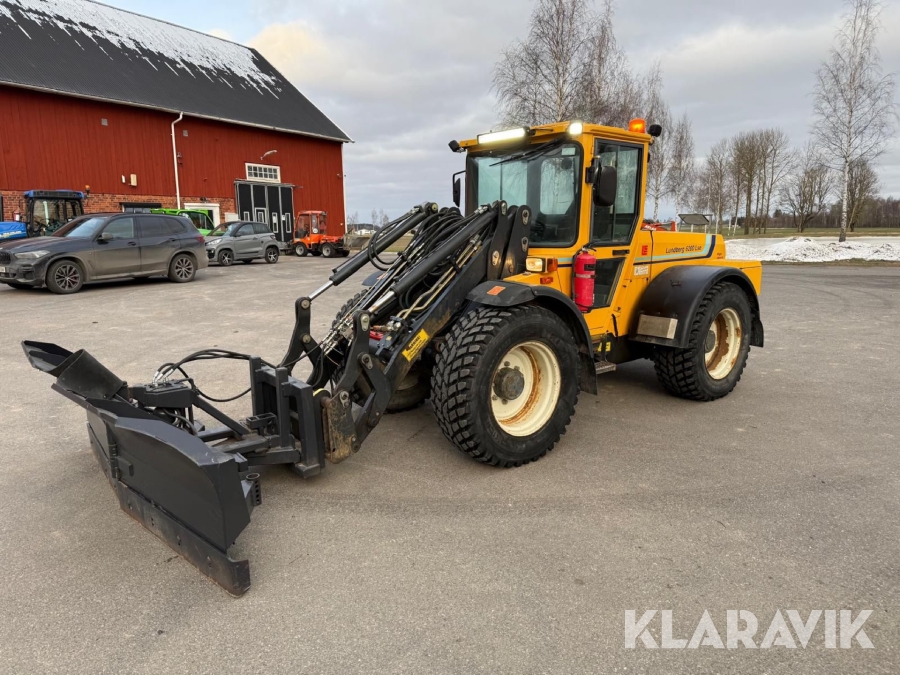 Hjullastare Lundberg 6200 345 Ise med vikplog & skopa