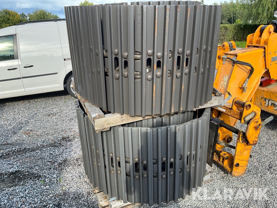 Band till grävmaskin 1st par Volvo 700 3kammars 49länk