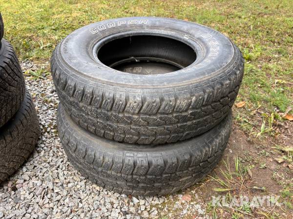 Däck Cooper 225/75R15