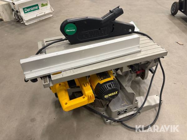 Kap- klyv & geringssåg Dewalt DW711