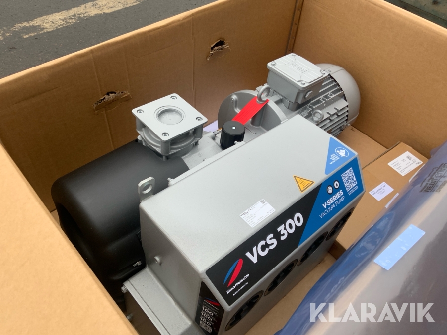 Vacuumpump Elmo Rietschle VCS 300 oljesmord med roterande lameller