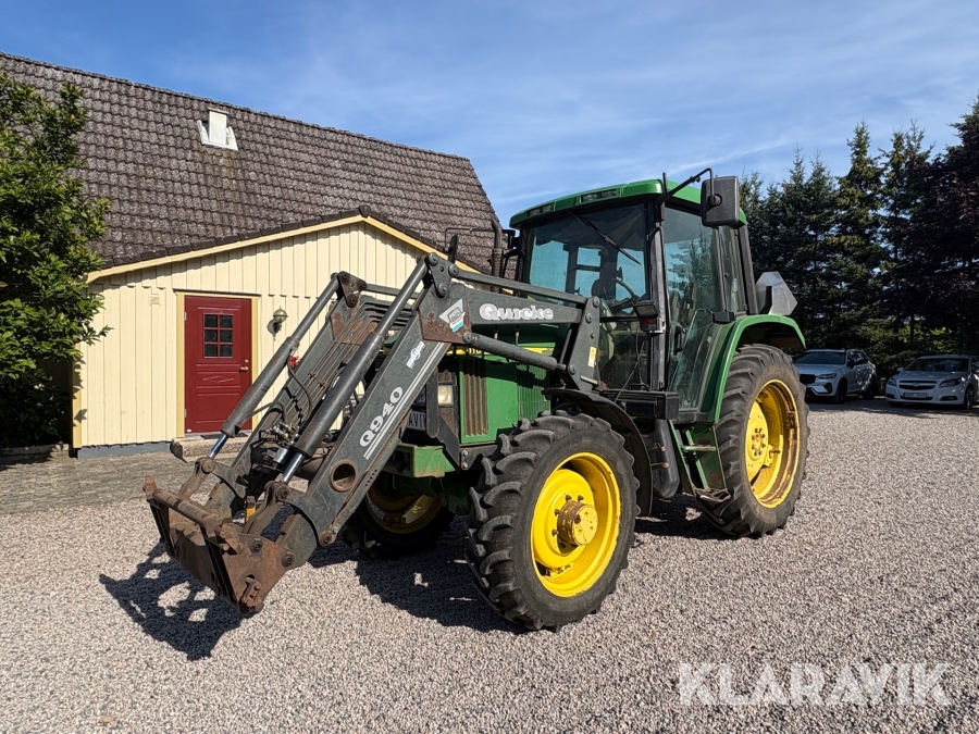 Traktor John Deere 6110 med frontlastare Quicke Q940