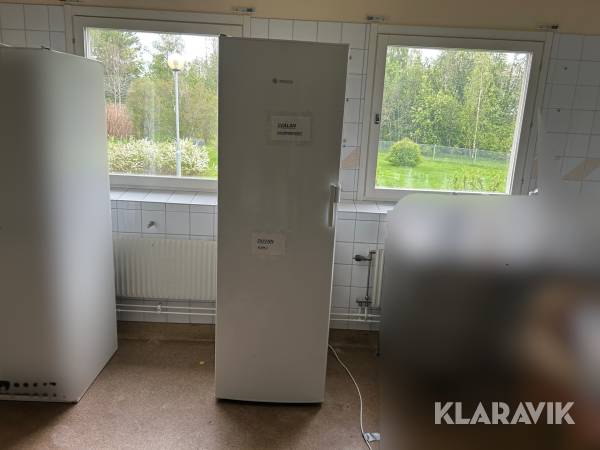 Kylskåp Bosch KSK38N01