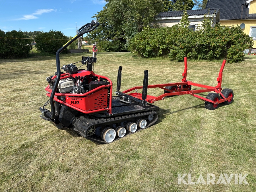 Järnhäst Lennartsfors IH Flex 2 2090 med vagn