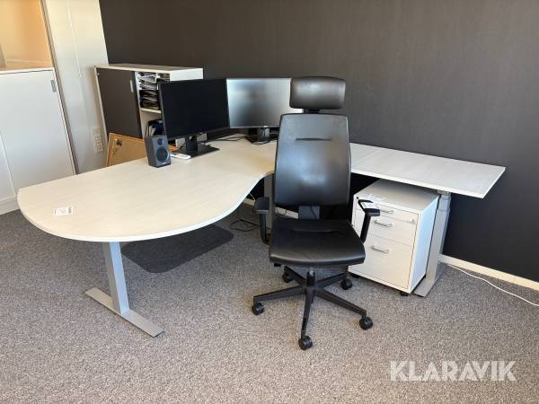 Kontorsmöbler (kit) skrivbord, hutsch och stol