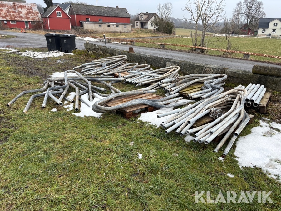 Liggbåsbågar Alfa Laval frihängande