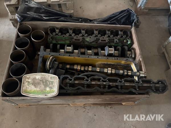 Motordelar till John Deere 4440