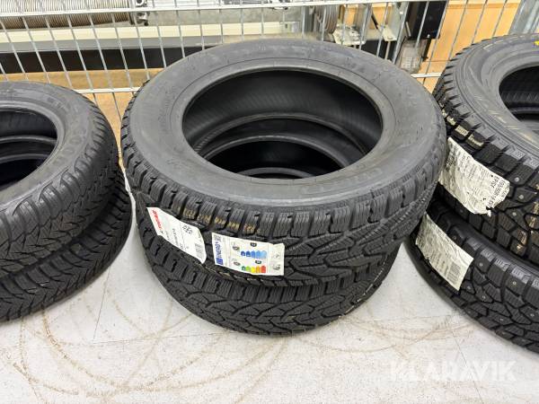 Däck Tigar Winter 195/60R15 2st