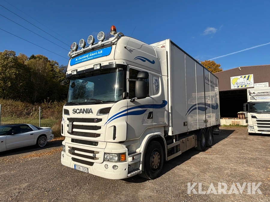 Skåpbil Scania R560 V8
