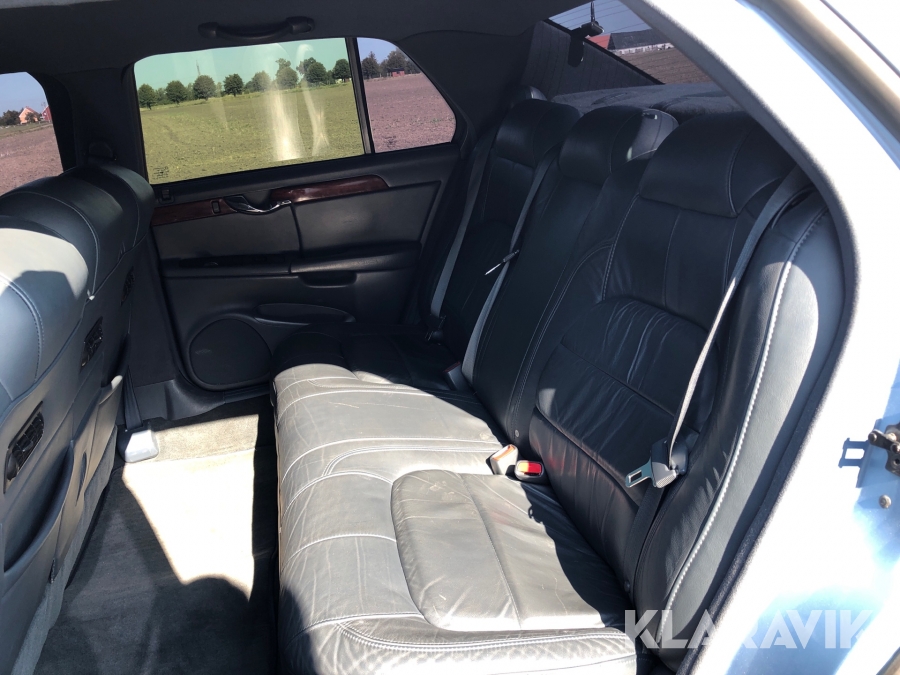 Limousine Cadillac Deville