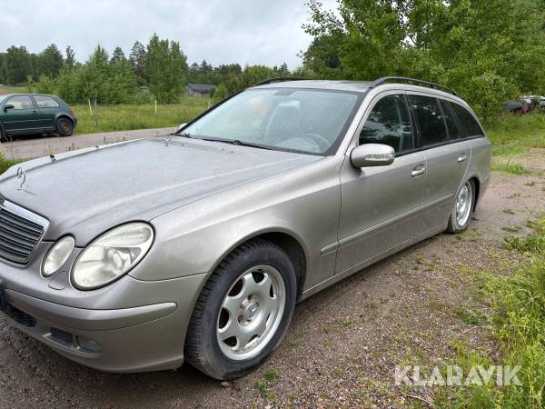 Mercedes-Benz E200 Kompressor