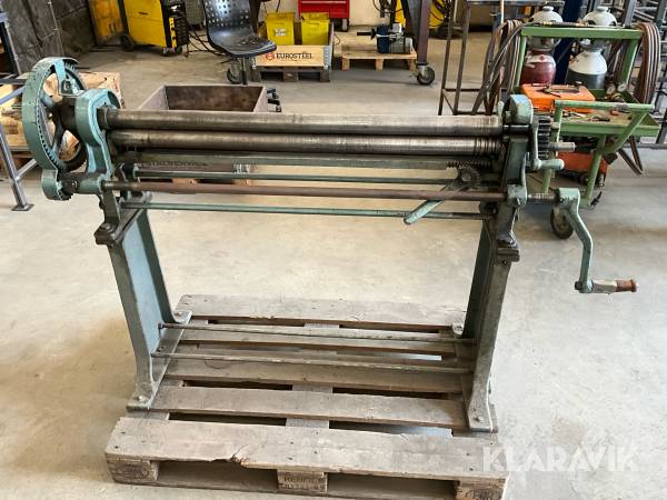 Handvals Luna 102cm