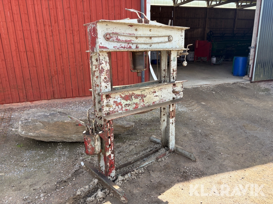 Hydraulisk press AGB LV 50 ton