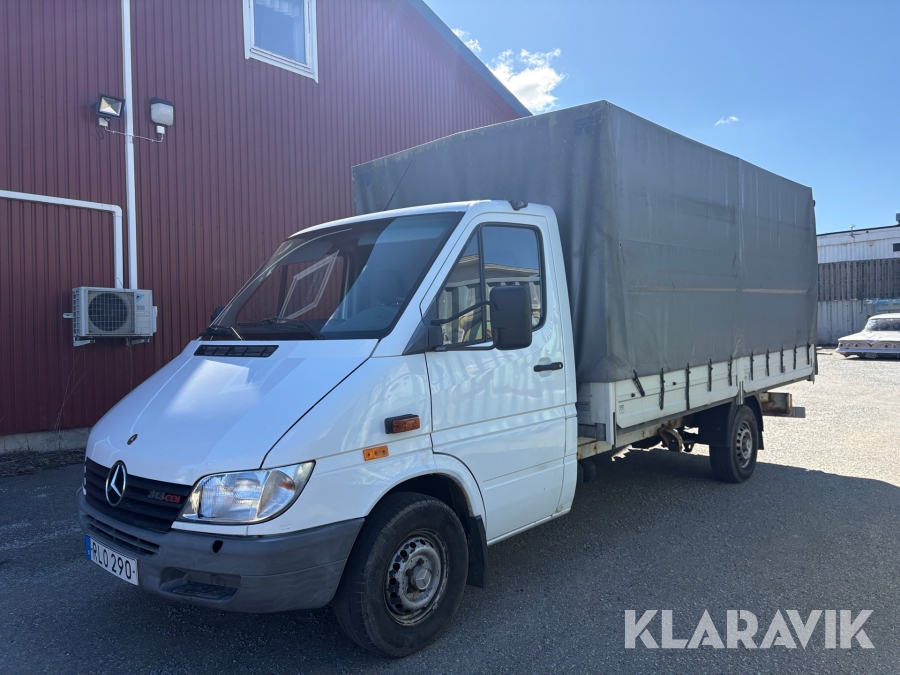 Lätt lastbil med skåp Mercedes-Benz Sprinter 313 CDI